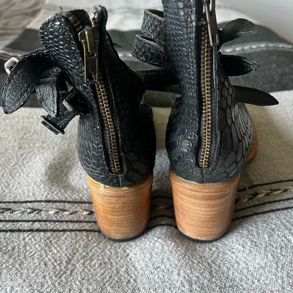 Freebird by Steven Black Faux-Snakeskin Ankle Wrap Block Heels - Picture 5 of 8